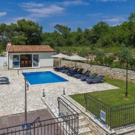 Apartman Oliva By Interhome *