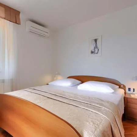 Apartman Oliva By Interhome