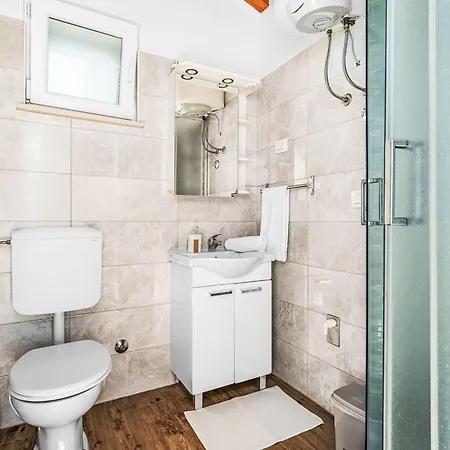 Oliva By Interhome * Trget