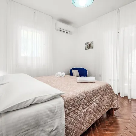 Apartman Oliva By Interhome *