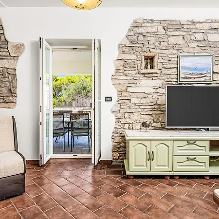 Oliva By Interhome Apartman