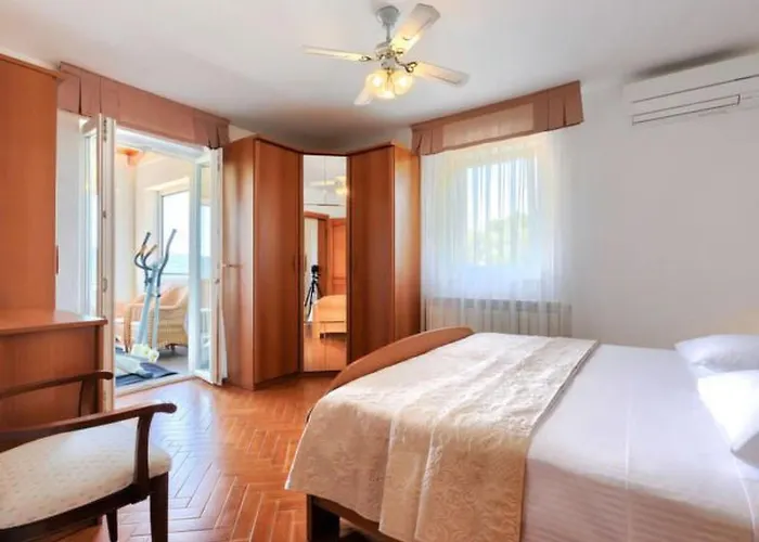 Semesterbostad 'villa Mare' Mit Privatem Pool By Interhome *